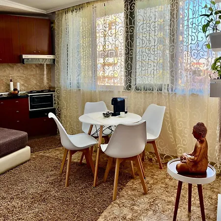 Center Tourist Apartment